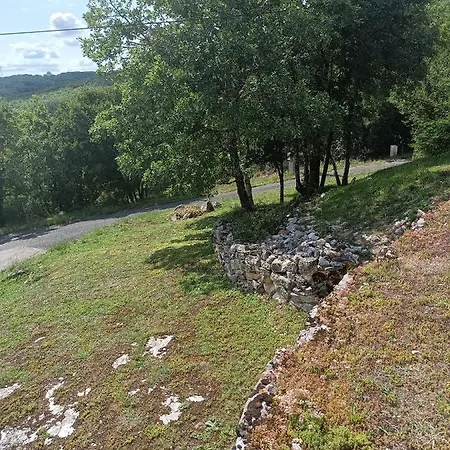 Perigord Rocamadour Sarlat Naturiste De Mi Mai A Septembre