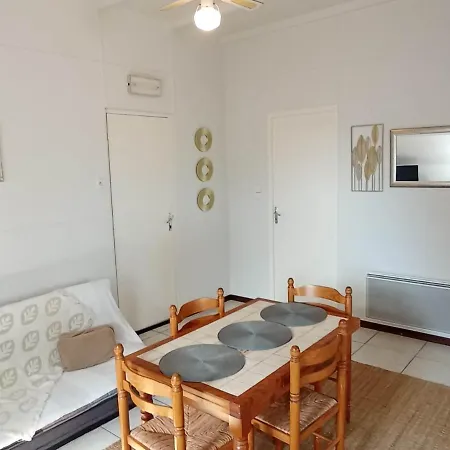 Perigord Dordogne Rocamadour Sarlat Cahors Naturiste Juin A Sept * Salviac