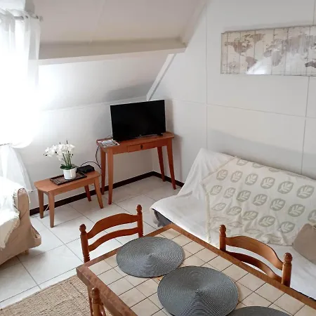 Perigord Dordogne Rocamadour Sarlat Cahors Naturiste Juin A Sept Holiday home