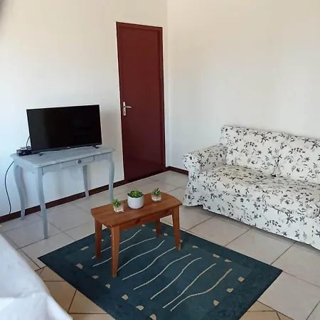 Perigord Dordogne Rocamadour Sarlat Cahors Naturiste Juin A Sept Holiday home