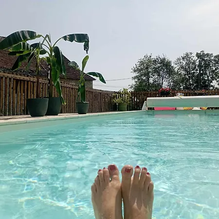 Perigord Dordogne Rocamadour Sarlat Cahors Naturiste Juin A Sept *