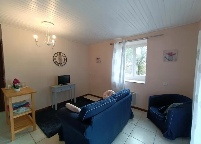 Perigord Dordogne Rocamadour Sarlat Cahors Naturiste Juin A Sept Ferienhaus *