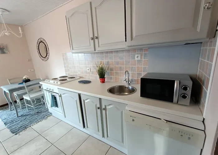 Perigord Dordogne Rocamadour Sarlat Cahors Naturiste Juin A Sept Ferienhaus *