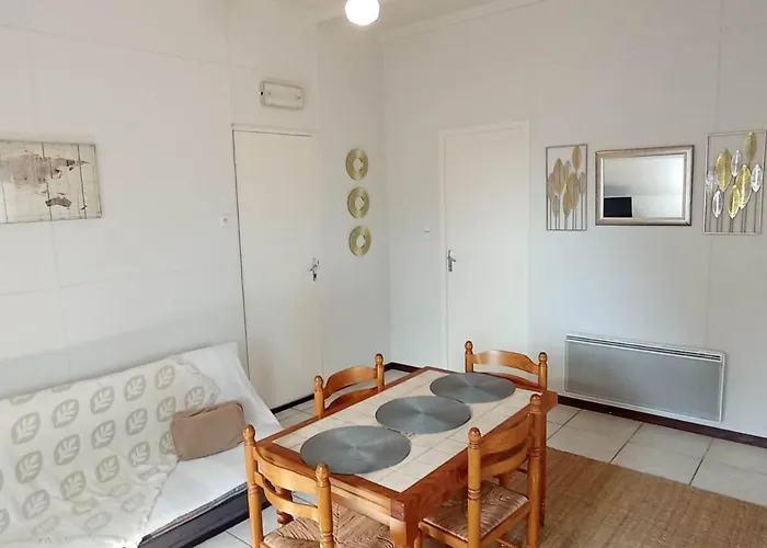 Perigord Dordogne Rocamadour Sarlat Cahors Naturiste Juin A Sept * Salviac