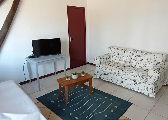 Perigord Dordogne Rocamadour Sarlat Cahors Naturiste Juin A Sept Ferienhaus