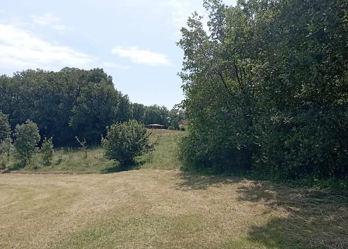 Ferienhaus Perigord Dordogne Rocamadour Sarlat Cahors Naturiste Juin A Sept *